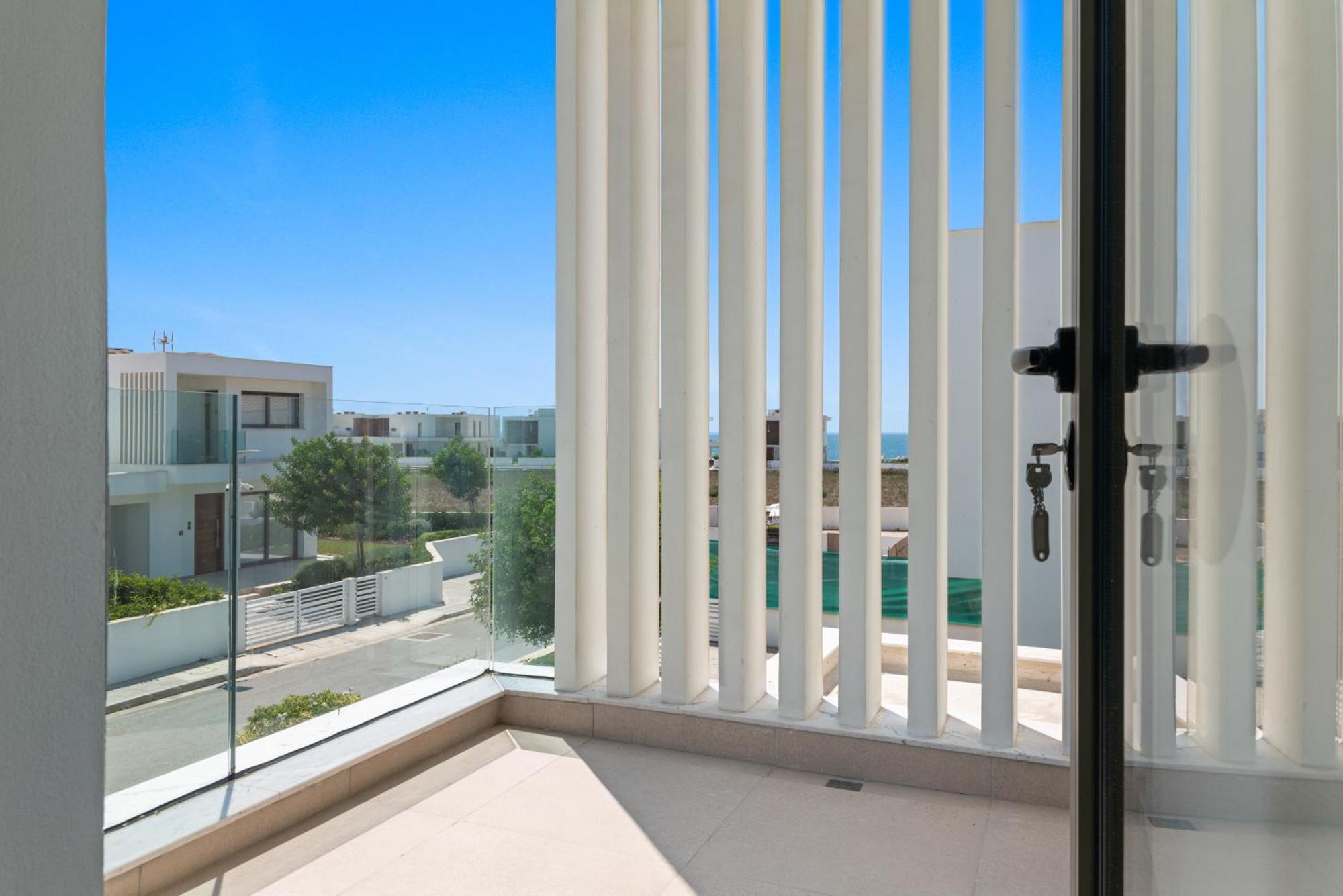 Serenity Waves Villa 17 Larnaca Ngoại thất bức ảnh